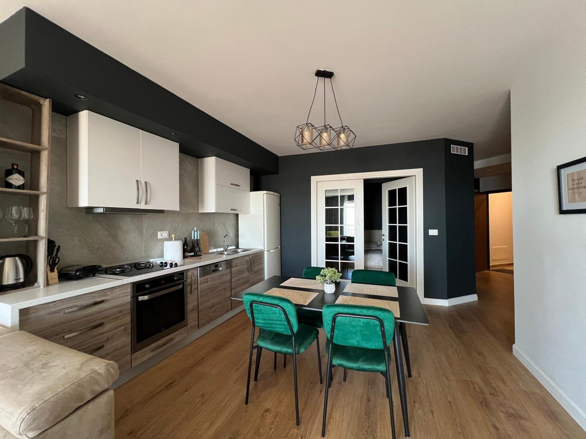 Port View Apartment 1 ドゥラス エクステリア 写真