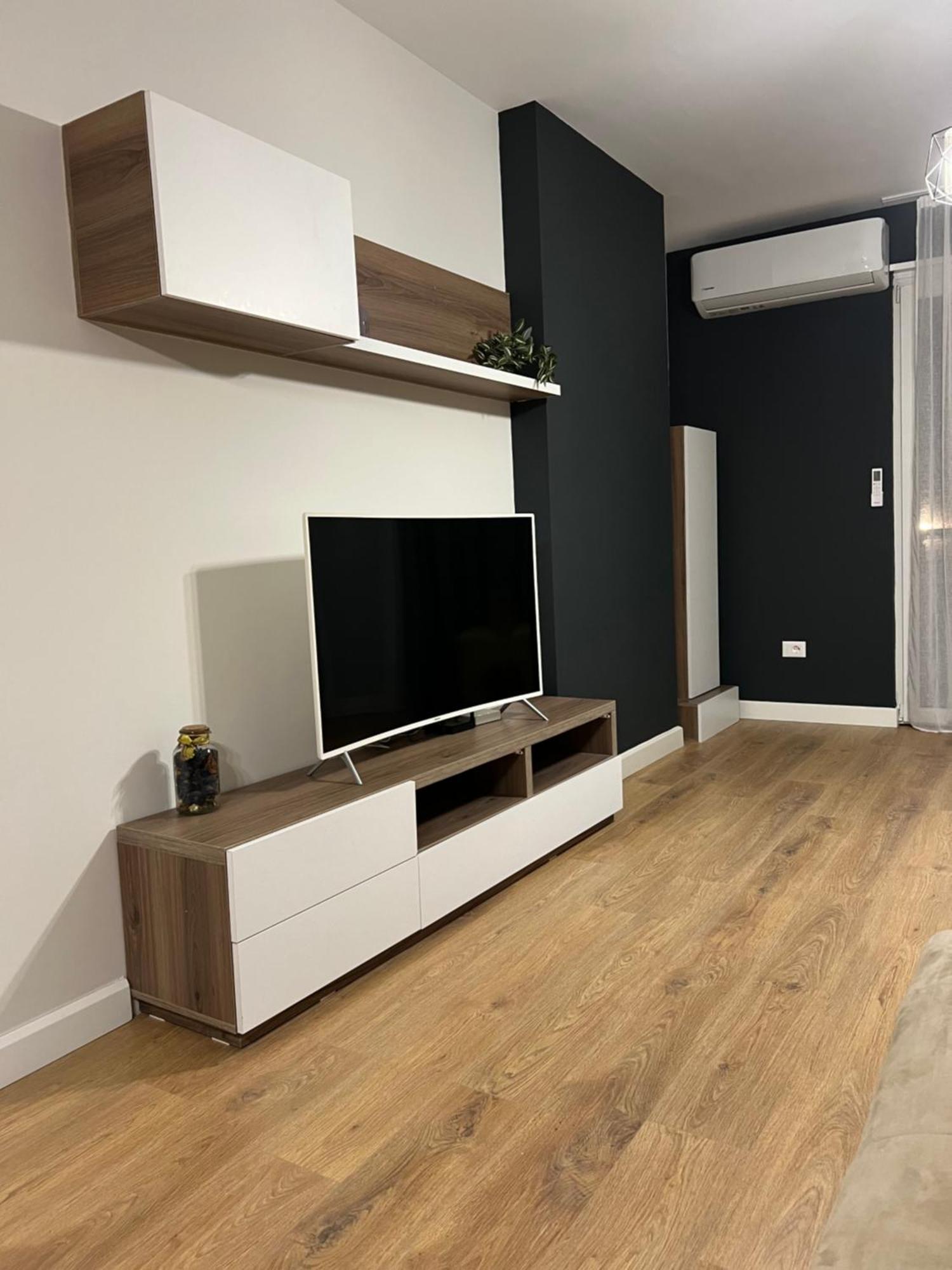 Port View Apartment 1 ドゥラス エクステリア 写真